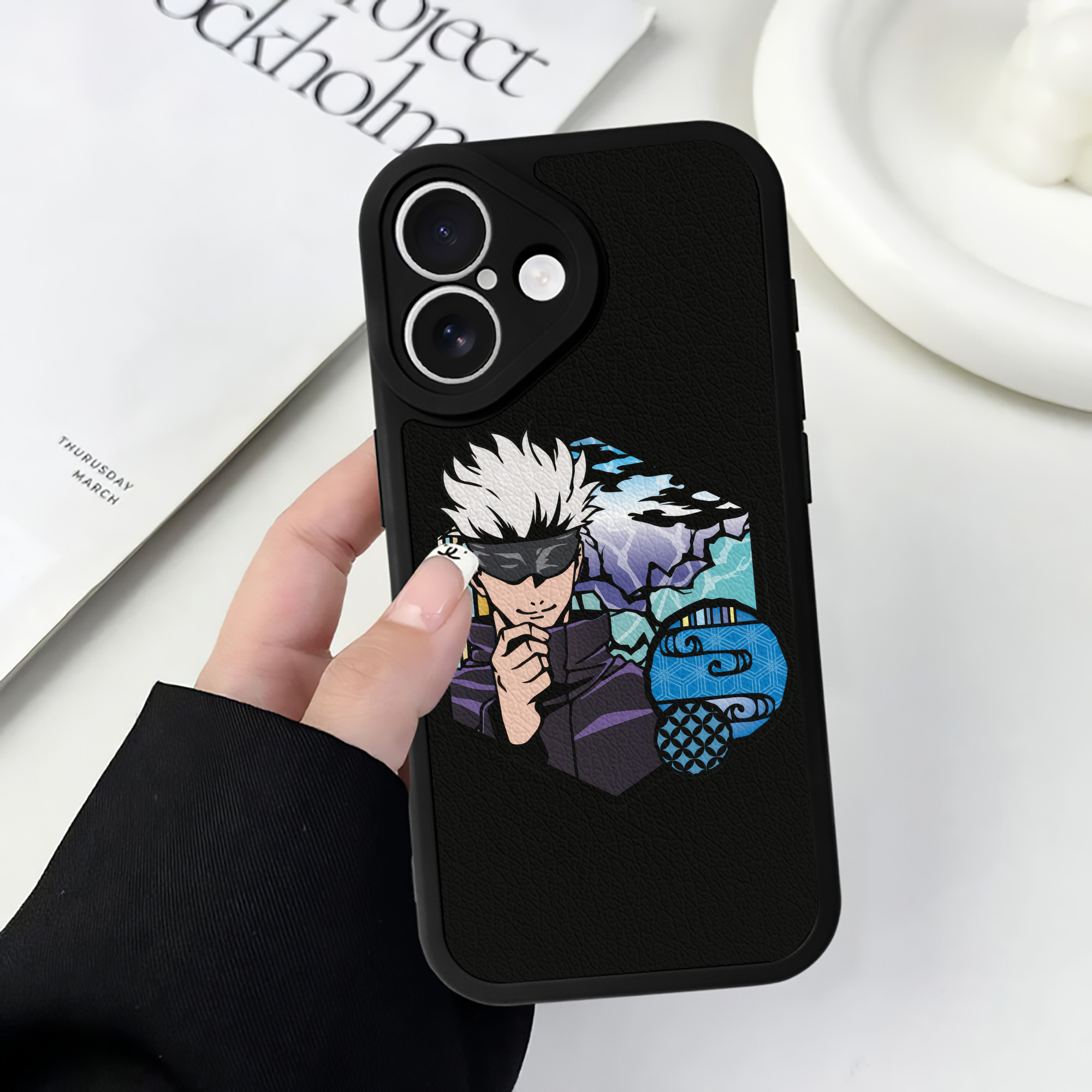 （画像用） 呪術廻戦 Jujutsu Kaisen 【iPhone 16シリーズ対応】シリコンスマホケース（レザー調） 材質：シリコン